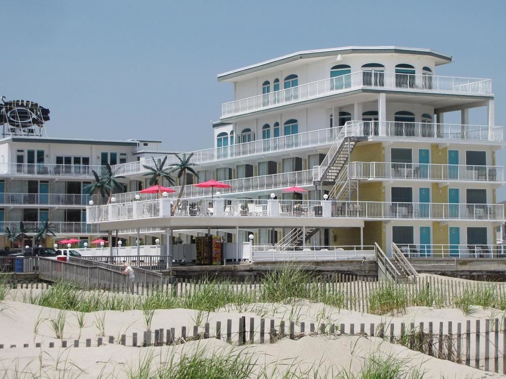 Paradise Oceanfront Of Motel 2*