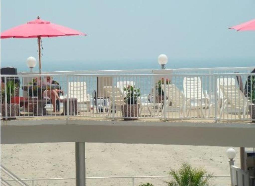 Paradise Oceanfront Of Motel 2*